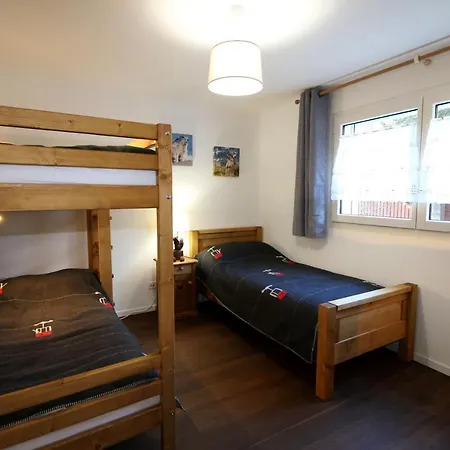 Perrine Garden - Cozy With Private Garden * Зас-Фе