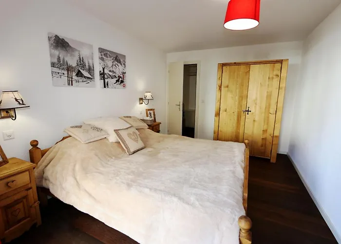 Perrine Garden - Cozy With Private Garden *