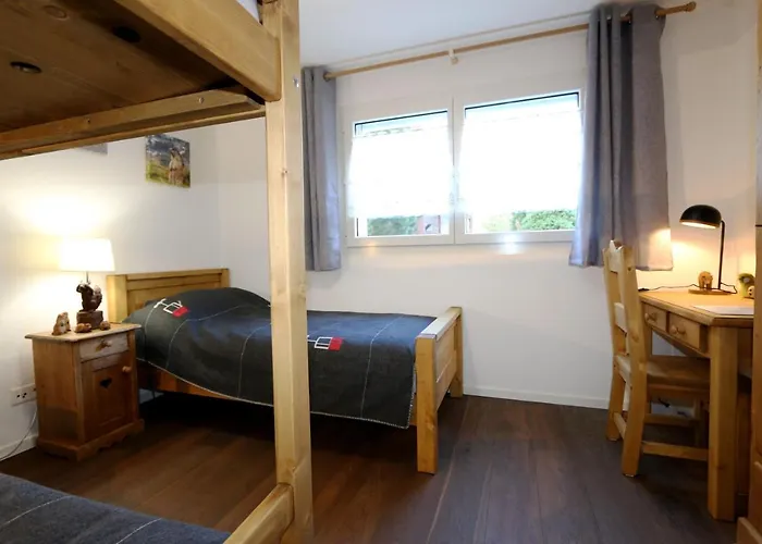 Perrine Garden - Cozy With Private Garden *