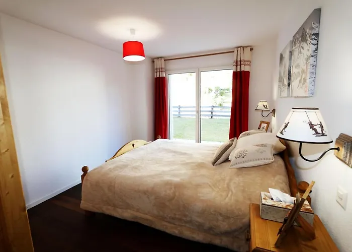 Perrine Garden - Cozy With Private Garden Apartment Saas-Fee