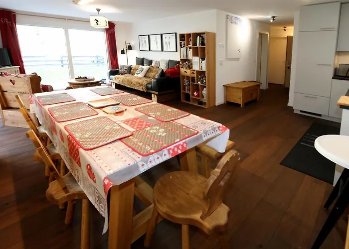 Perrine Garden - Cozy With Private Garden Apartment Saas-Fee